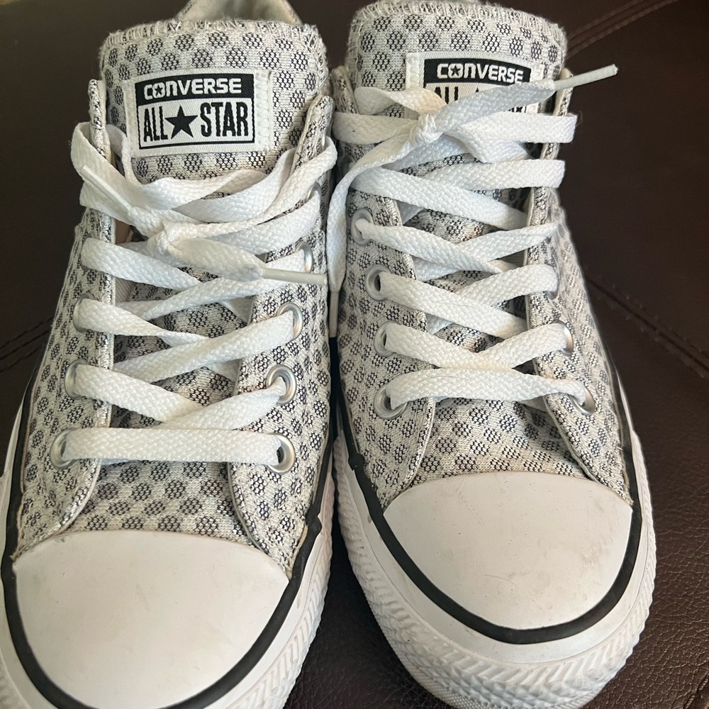 Converse Chuck Taylor Athletic Shoes White and Black